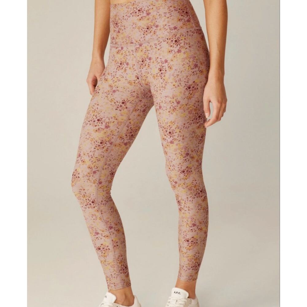 Beyond Yoga Chai Paprika Paisley SoftMark High Waisted Leggings Women’s Size L